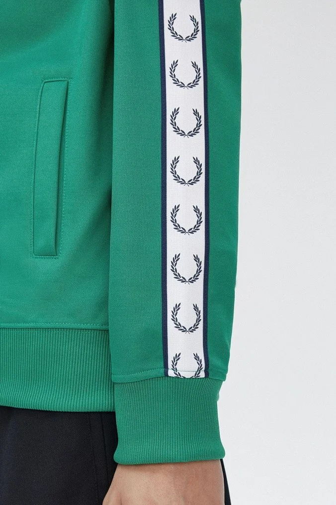Олимпийка Fred Perry Taped Track Jacket